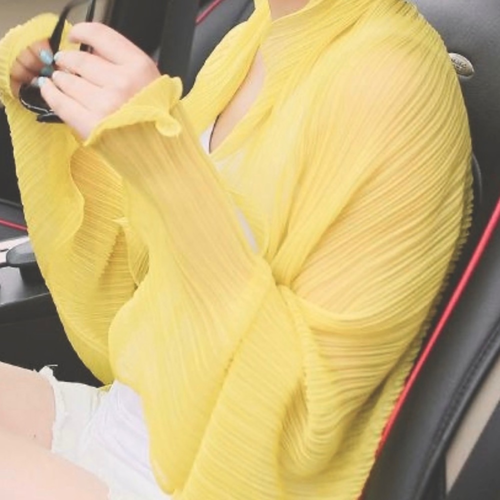 Convertible Light Lemon 🍋 Yellow Bolero Scarf